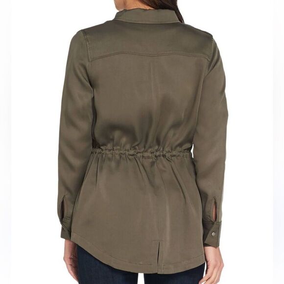 Kelly by Clinton &Kelly Oversized Anorak Jacket.
(Size XS) - Picture 2 of 6